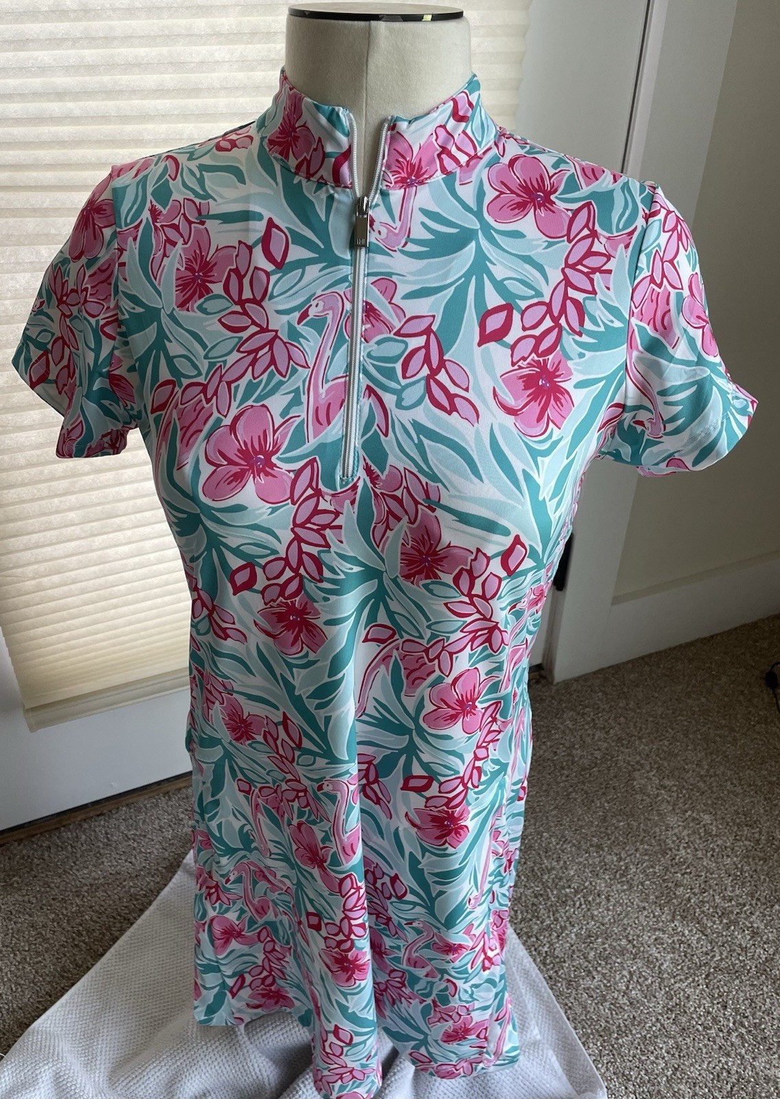 Tail Dress Small Short Sleeve 1/4 Zip Green Pink Floral Flamingo Tennis