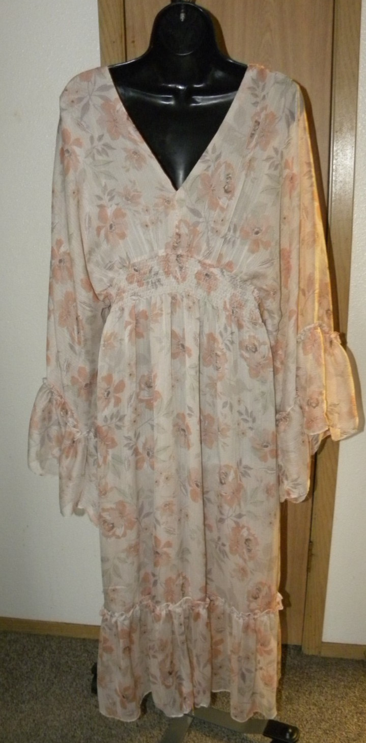 Dress Forum Los Angeles Butterfly Sleeve Maxi Dress Floral Boho Size Large