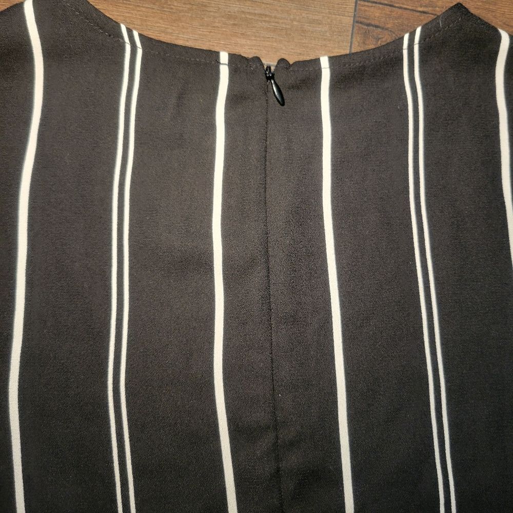 Forever 21 Black & White Striped T-shirt Dress Womens Size Small Sheath