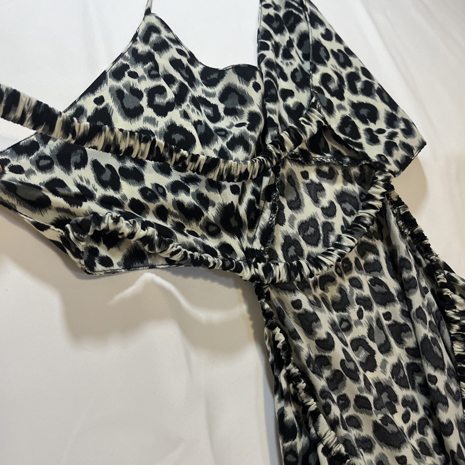 Sleeveless Tie Neck Full Length Leopard Print Dress Size: Small Black and Gray.
