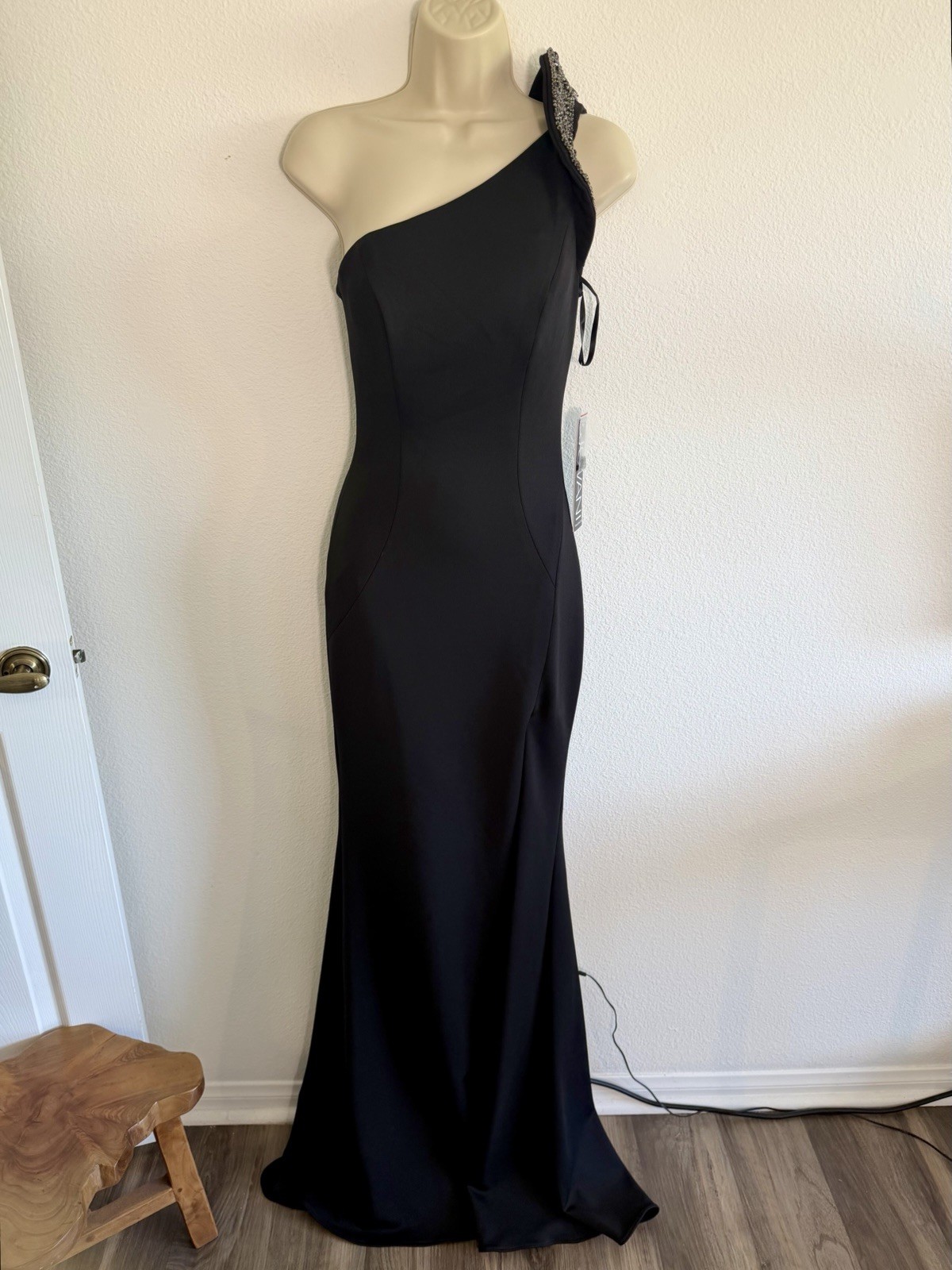 Jovani Gown NWT Sz 2 One Shoulder Beaded Mermaid Prom Guest Pageant Formal Gala