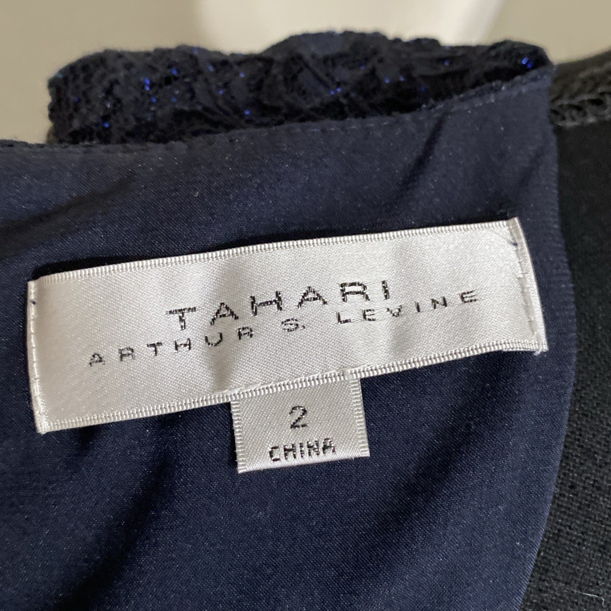 Tahari Arthur Levine Lace Maxi Dress Navy Shimmer Stretch Bodycon Evening wear 2