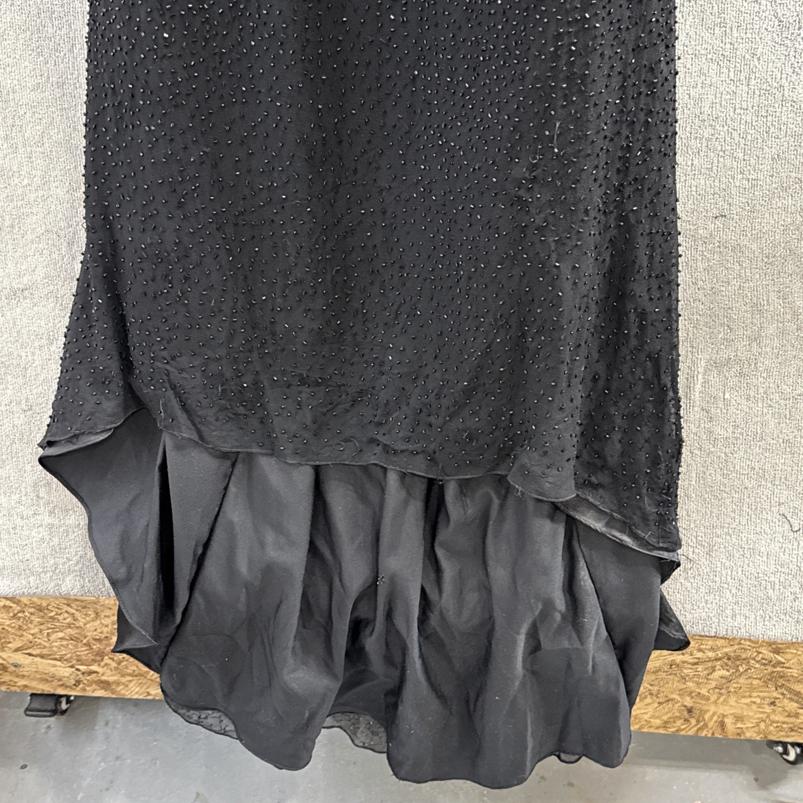 Vintage Cassandra Stone Y2K Stapless Beaded Gown Dress Size 10 Cut Out Back Glam