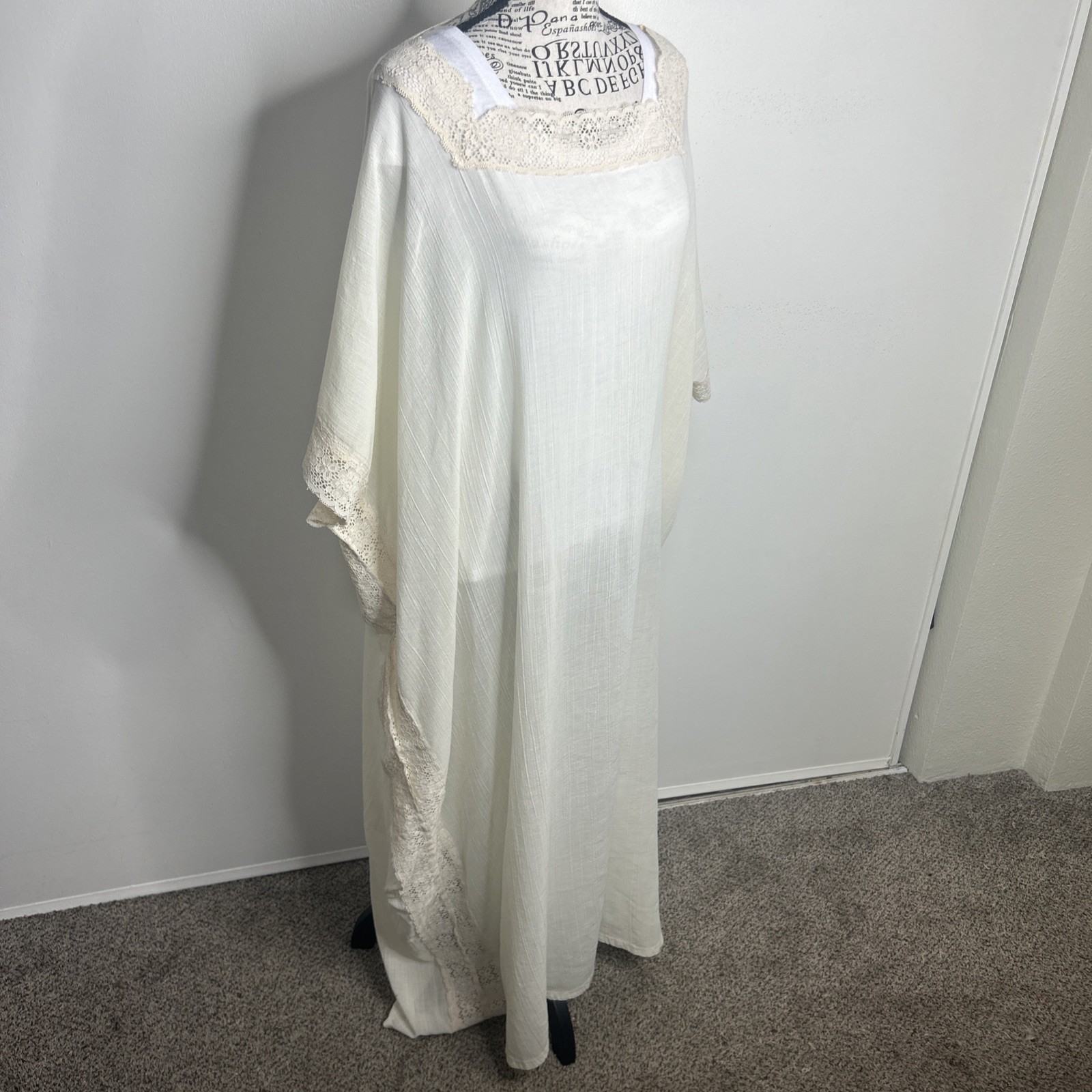 Vintage 70s Handmade Kaftan Nightgown Or Dress One Size Ivory Lace Trim