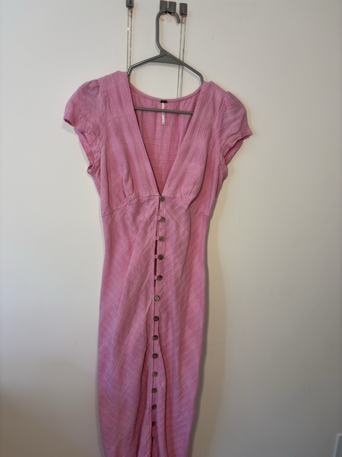 Free People Pink Rayon Woven Solid V-Neck Button Front Cap Sleeve Maxi Dress M