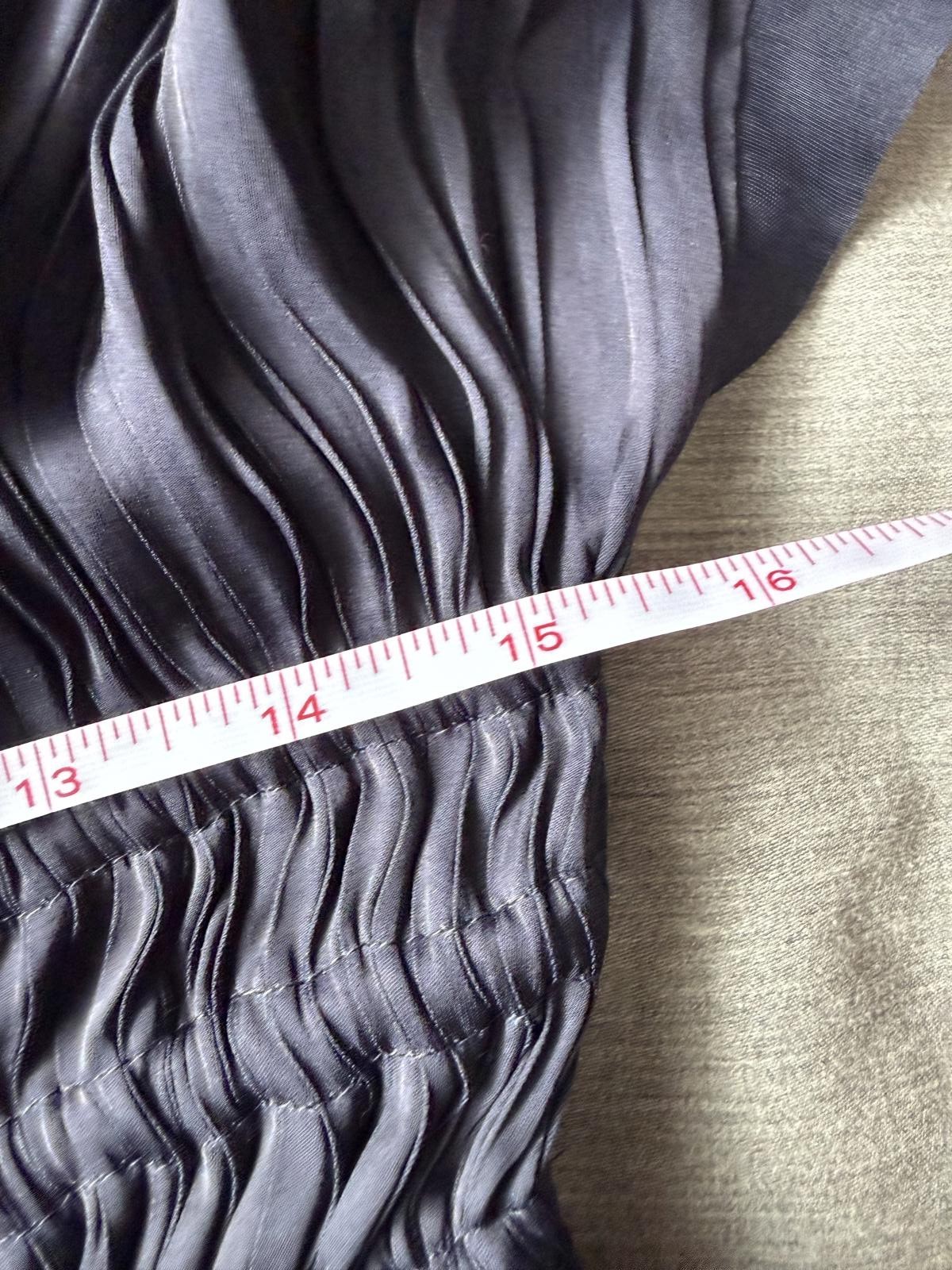 EXPRESS Womens Size Medium Pleated Dark Blue Navy Satin Dress 00813 Light Ocean