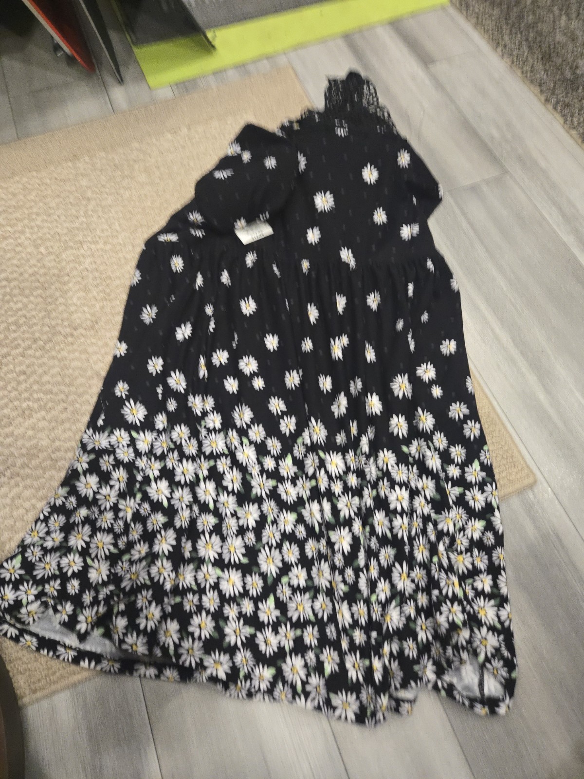 No Boundaries Black & White Daisy Floral Lace Back Strappy Midi Sundress XL