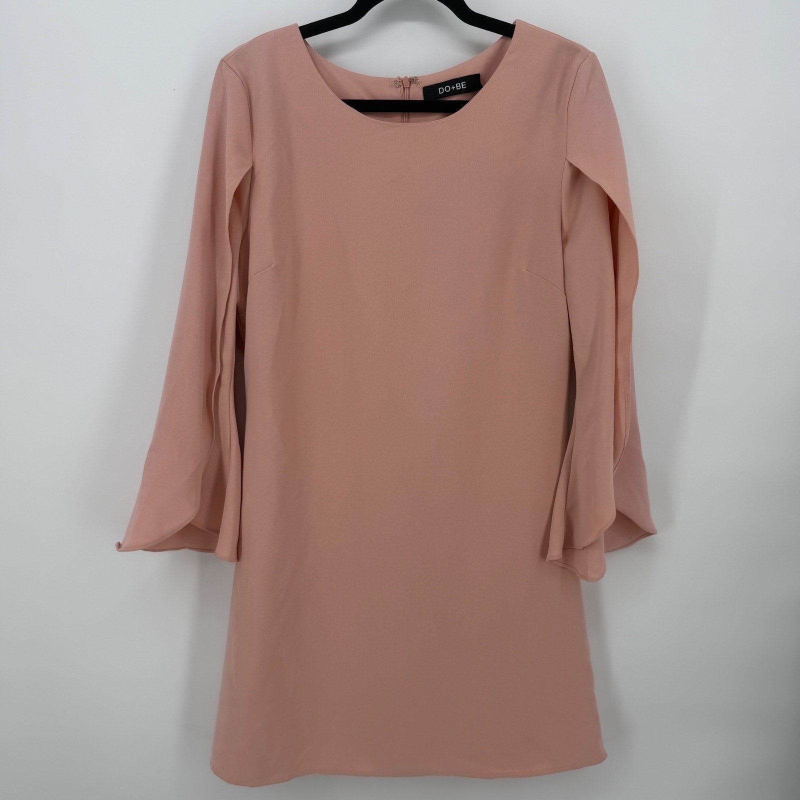 DO+BE Crepe Shift Dress Womens Large Pink New Split Bell Cape Sleeve Mini Dress