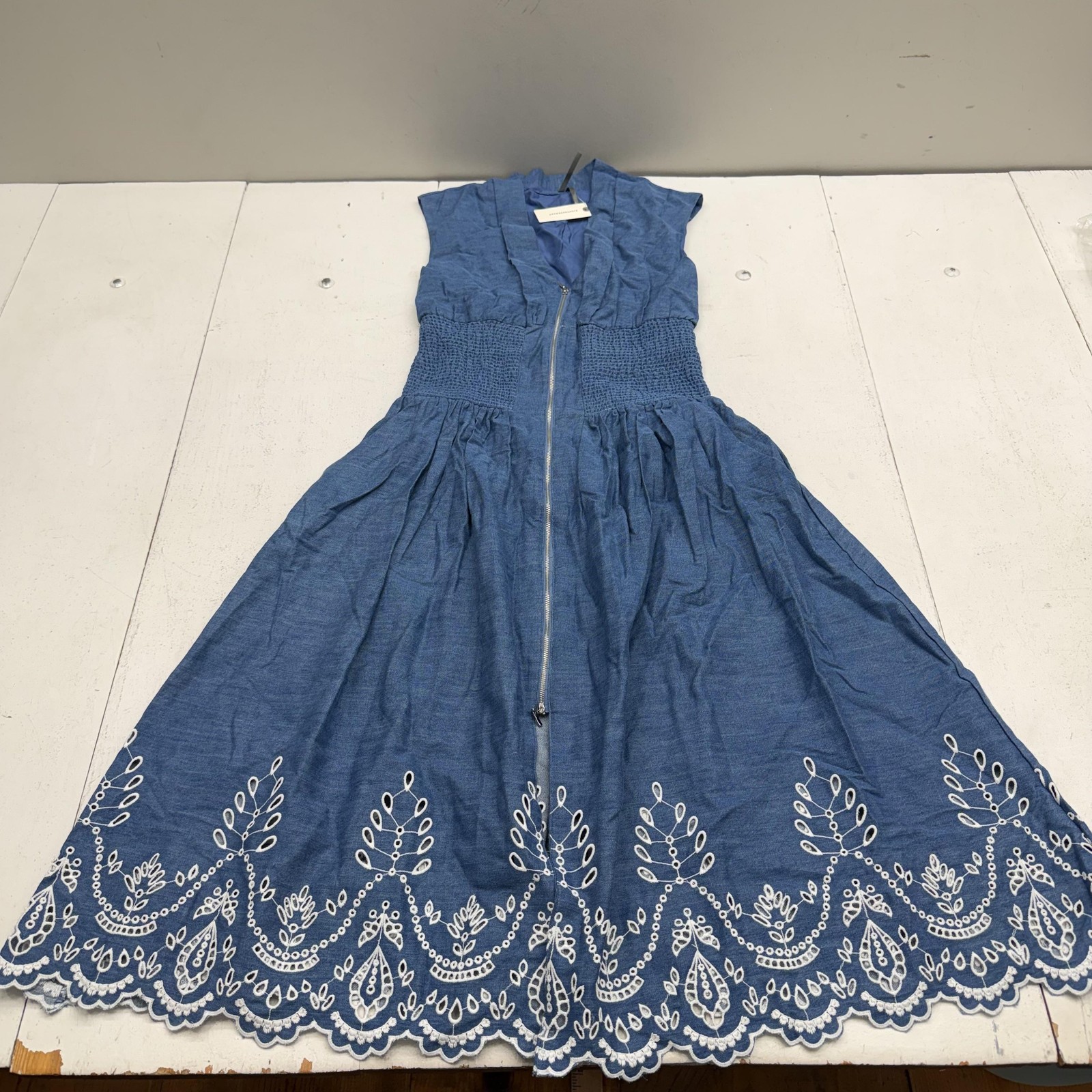 Anthropologie Dress Womens M Denim V Neck Smocked Floral Eyelet Midi Sundress