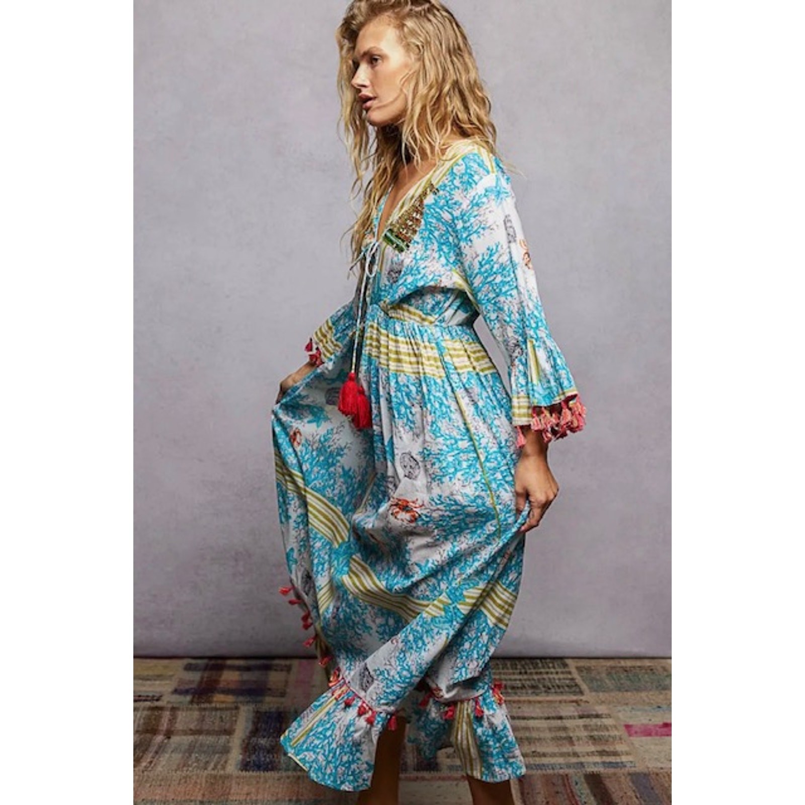 POL – Beach Inspired Pattern Ruffle Sleeve Tassel Maxi Dress – Large