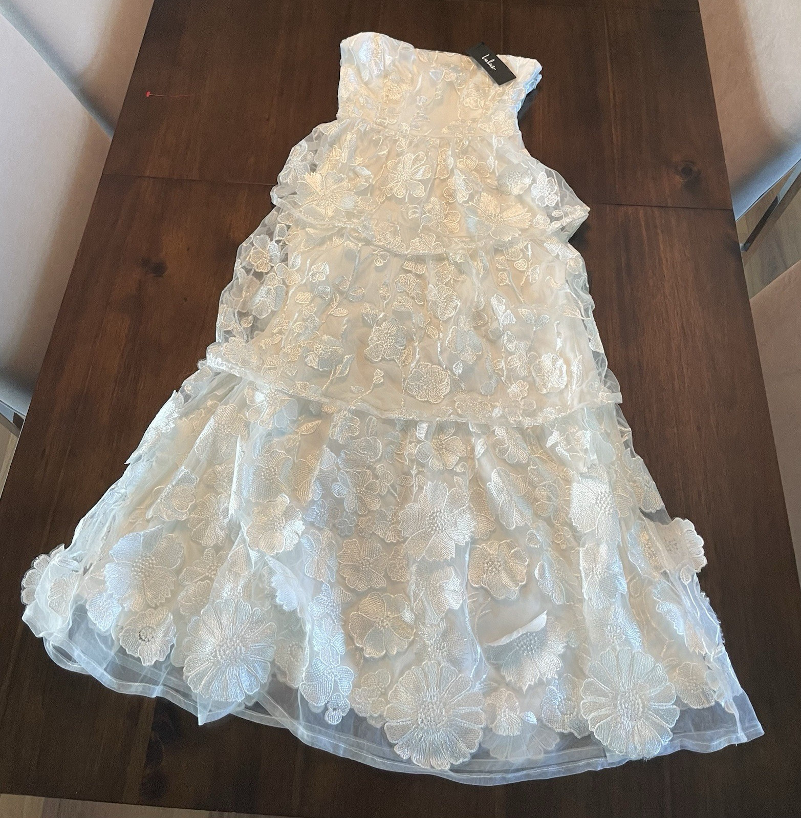 Lulus White Floral Embroidered Lace Strapless Maxi Dress XS Fairycore Tiered