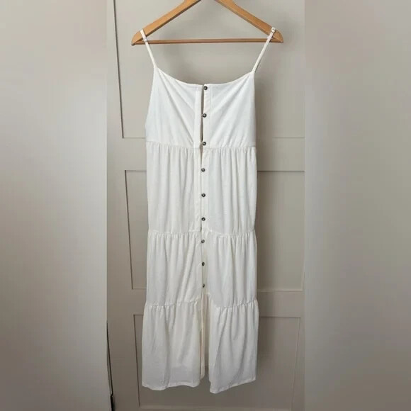 Hurley Solid Button Front Tiered Midi NWT Size M Color Cream
