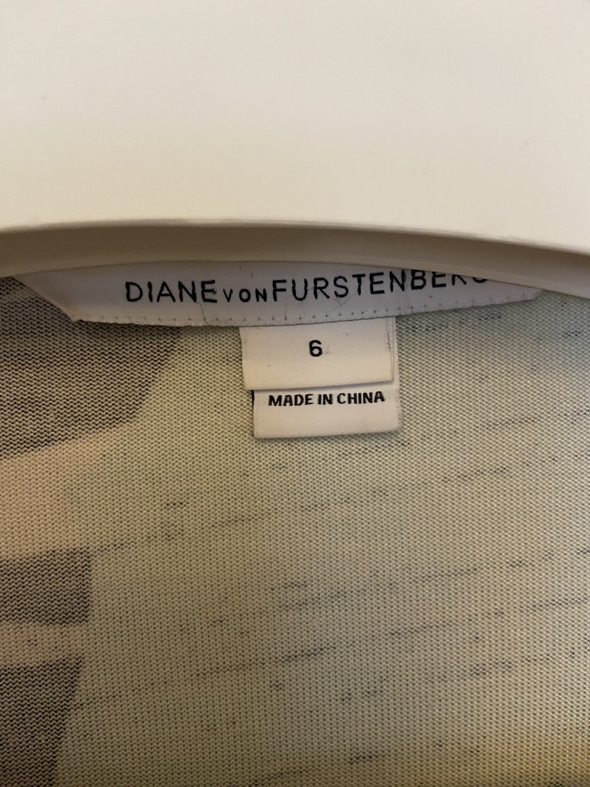 Diane von Furstenberg DVF Valencia 100% Silk Jersey Wrap Dress Rockscape Size 6