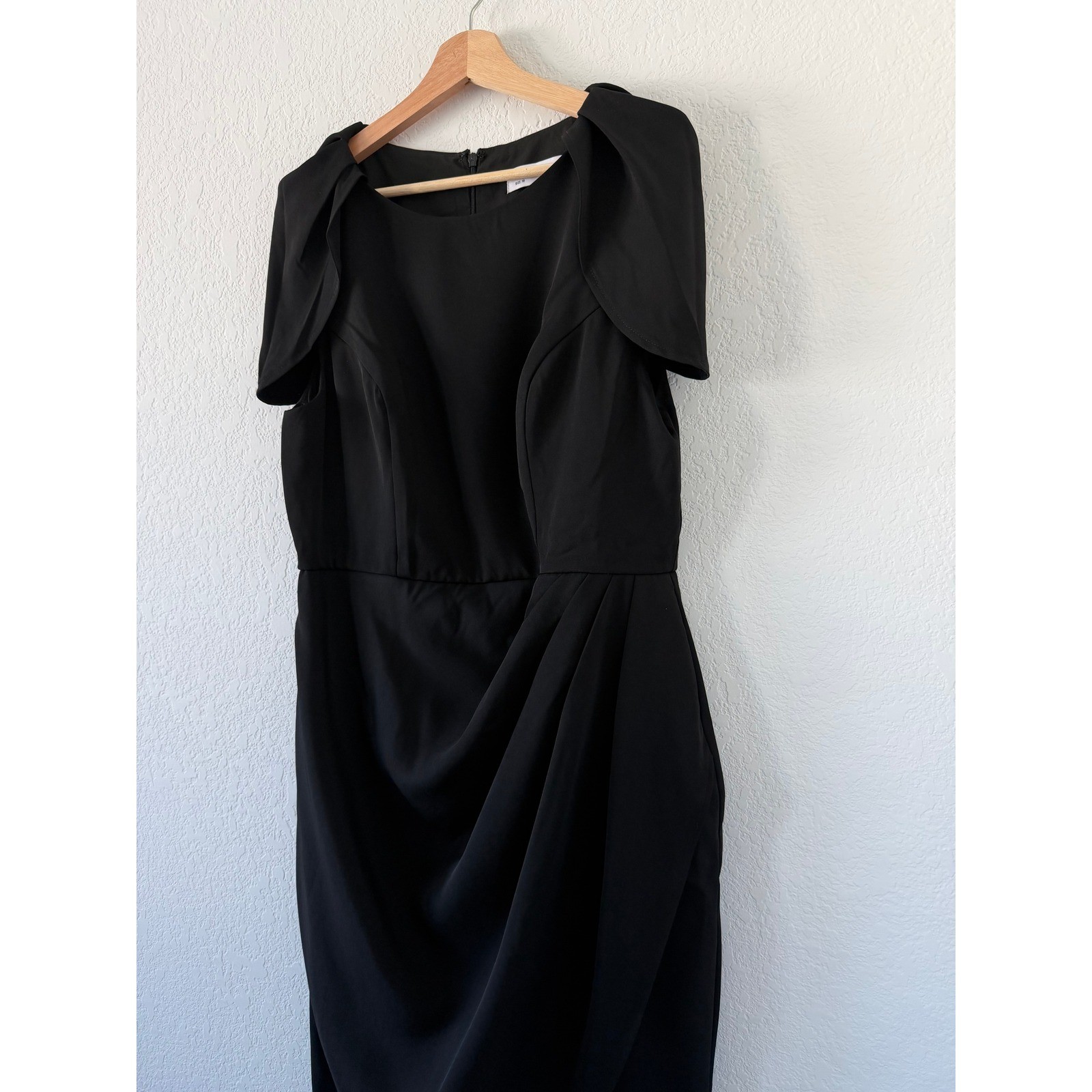 Mac Duggal Black Cap Sleeve Midi Dress Evening Formal Size 10 *BELT NOT INCLUDED