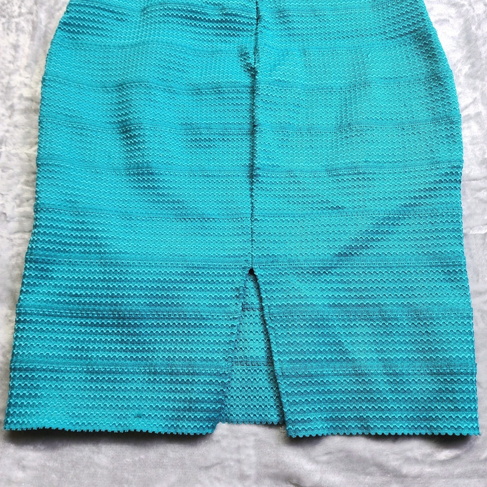 NY & Co Turquoise Sleeveless Sheath Dress M Stretch Classic Semi-Formal Cocktail