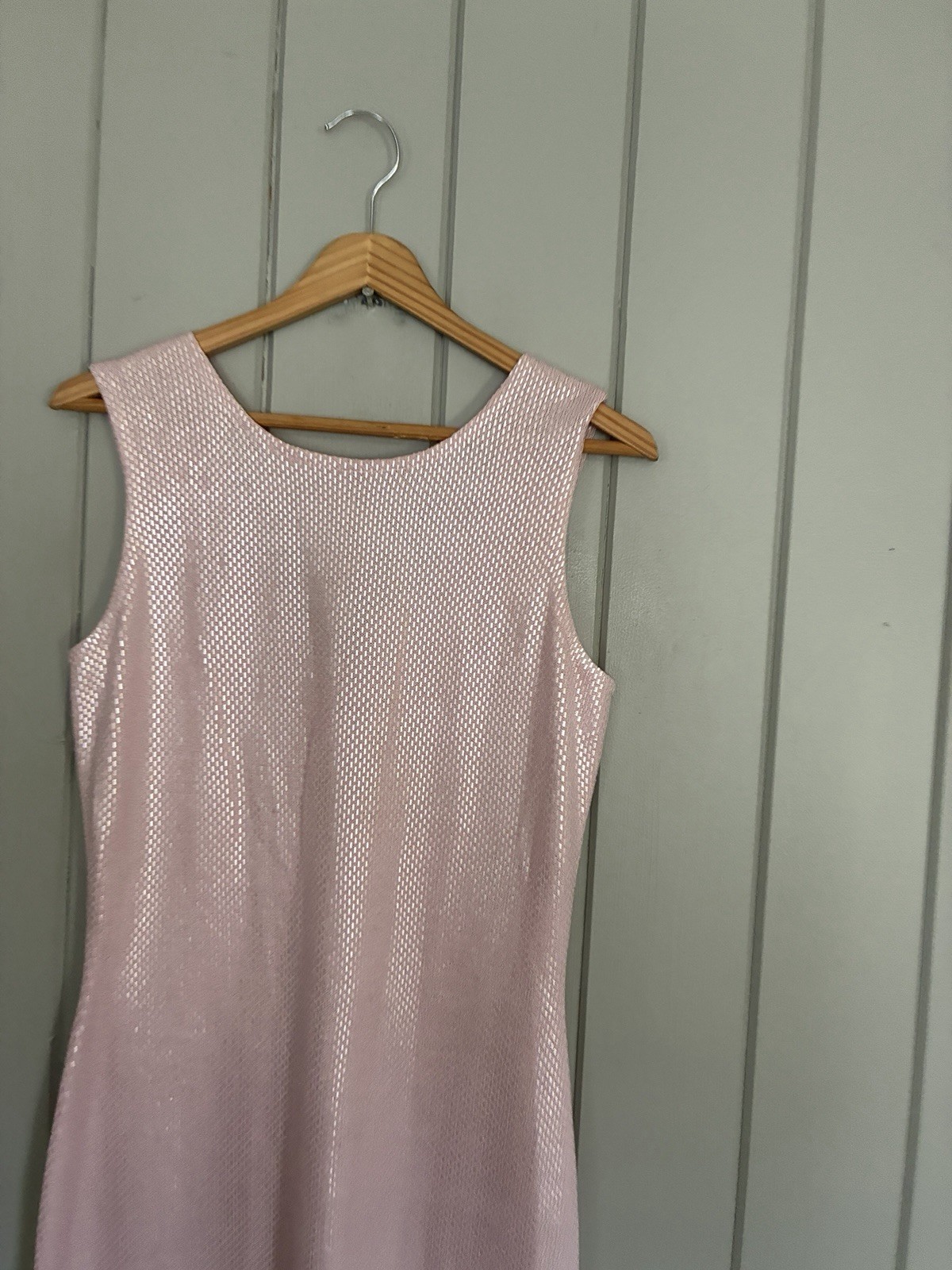 St. John Long Dress 8 Pink Paillete Formal Evening Gown Stretch Sleeveless