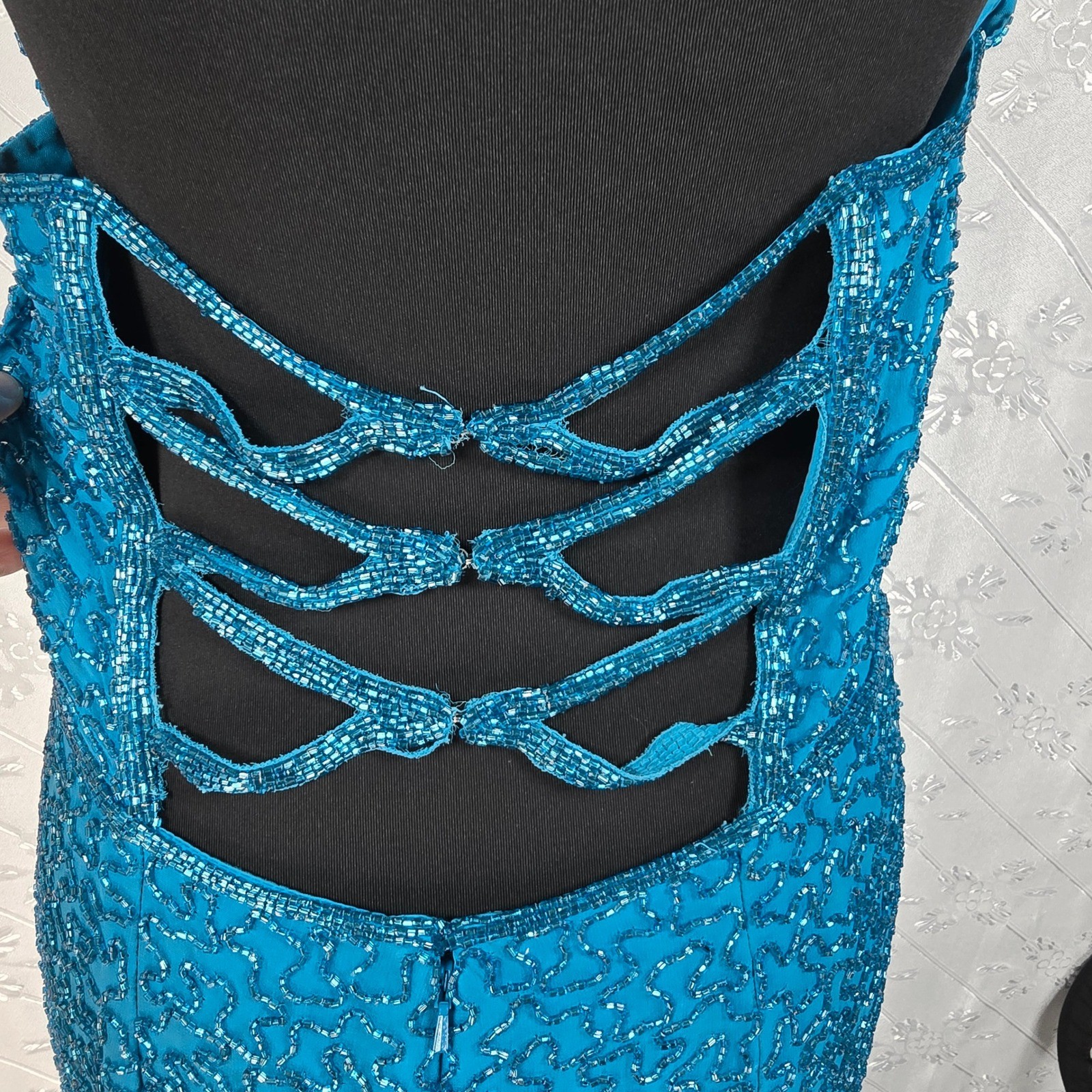 Sean X-Press Teal Blue Beaded Silk Halter V-Neck Maxi Evening Gown Dress Large