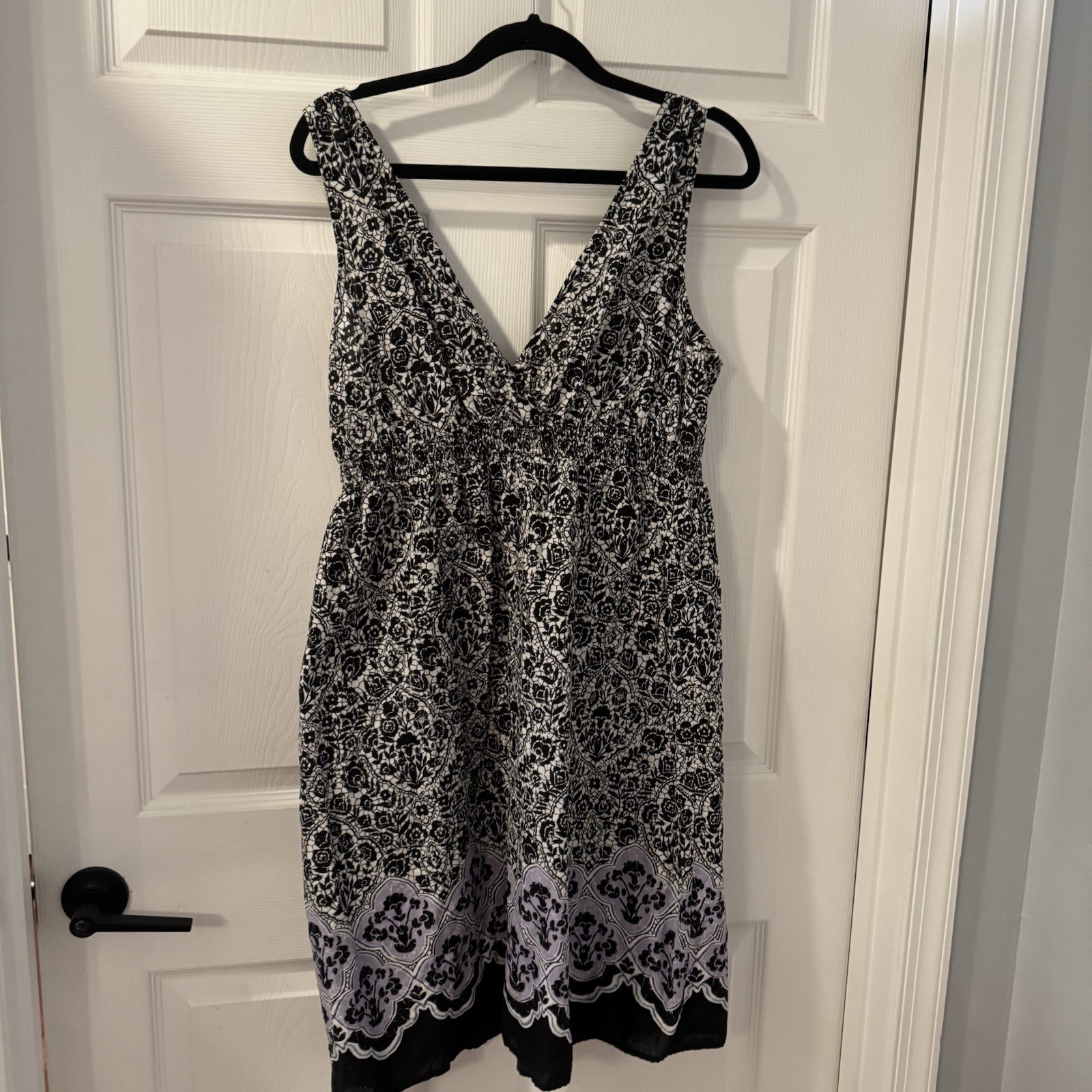 Sonoma Life & Style black white & purple sleeveless v-neck midi sundress size XL