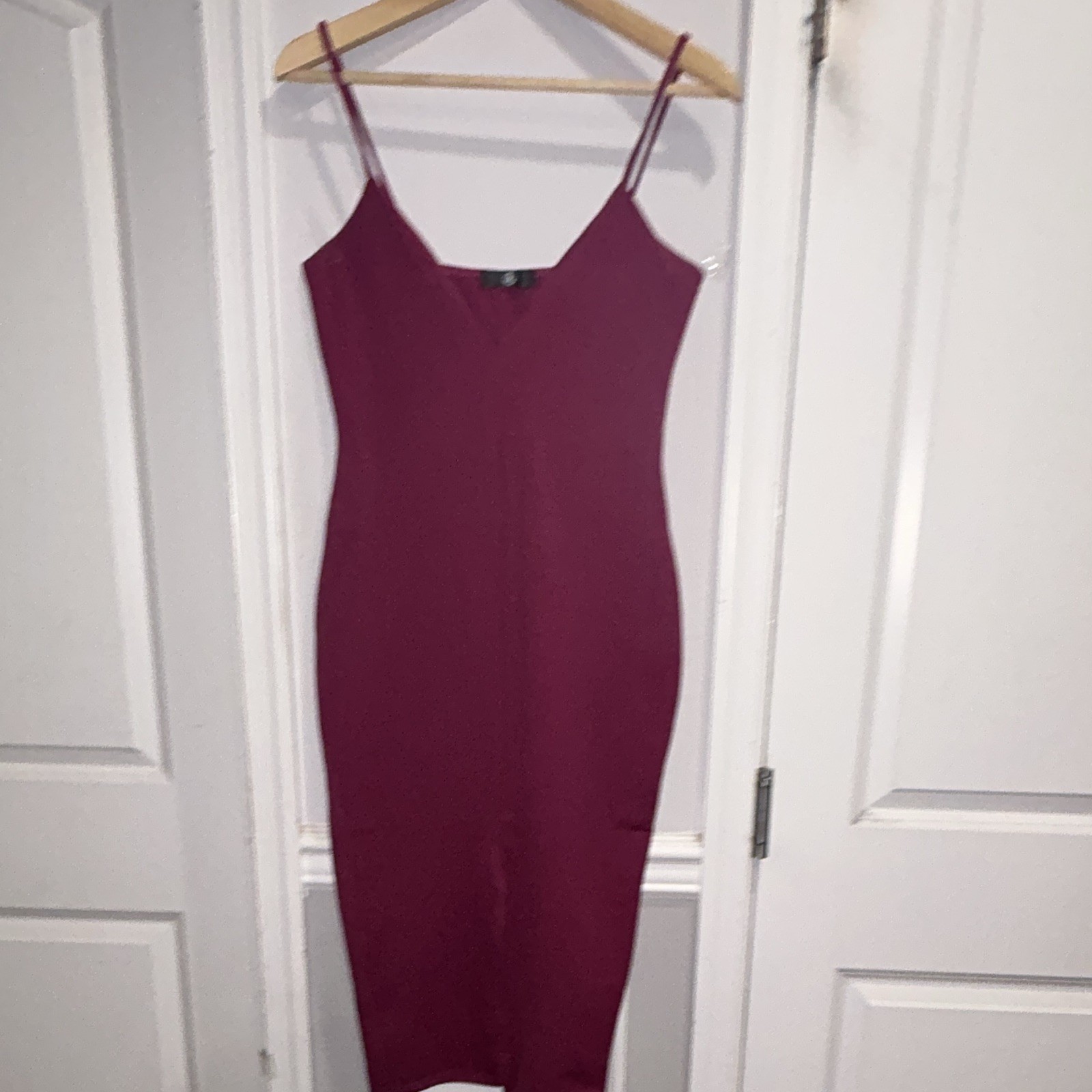 Burgundy Solid Knit Scoop Neck Spaghetti Strap Stretch Bodycon Midi Dress S