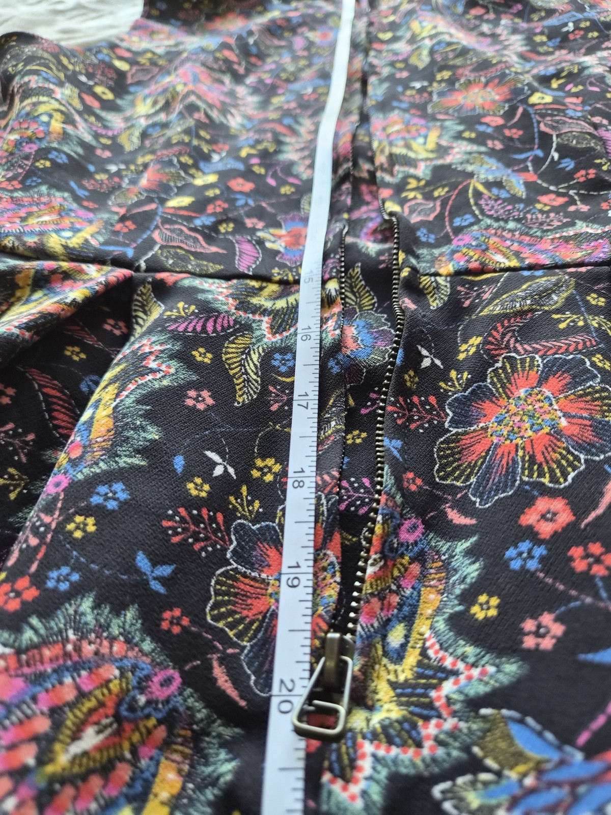 GAP Fit & Flare Floral Satin Mini Dress Black Multicolor Lined Zip Size 4