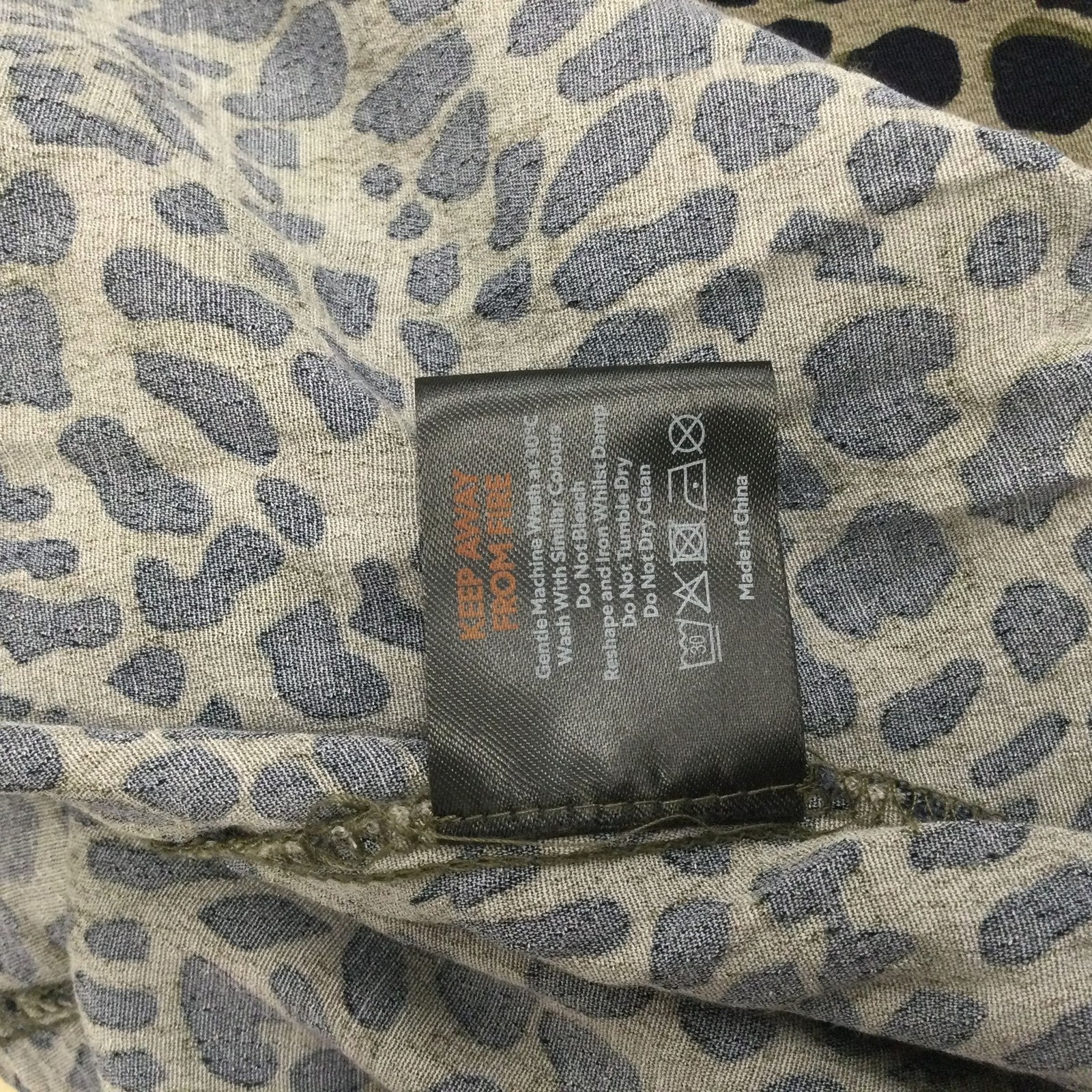 Scamp & Dude Leopard Print Zip Up Maxi Dress Size 16 Black and Olive (SR121X17)