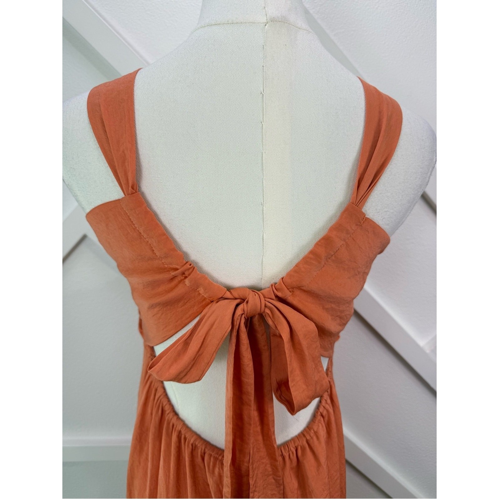 NWT Promesa Cape Cod Tulip Hem Open Back Maxi Dress In Coral Size Medium