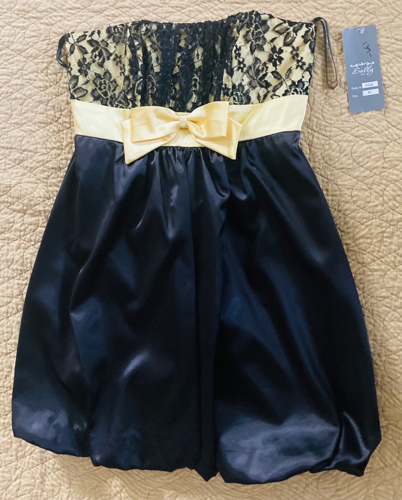Sally USA NWT Medium HOCO Dress Black with Yellow Bow and Lace Accent
