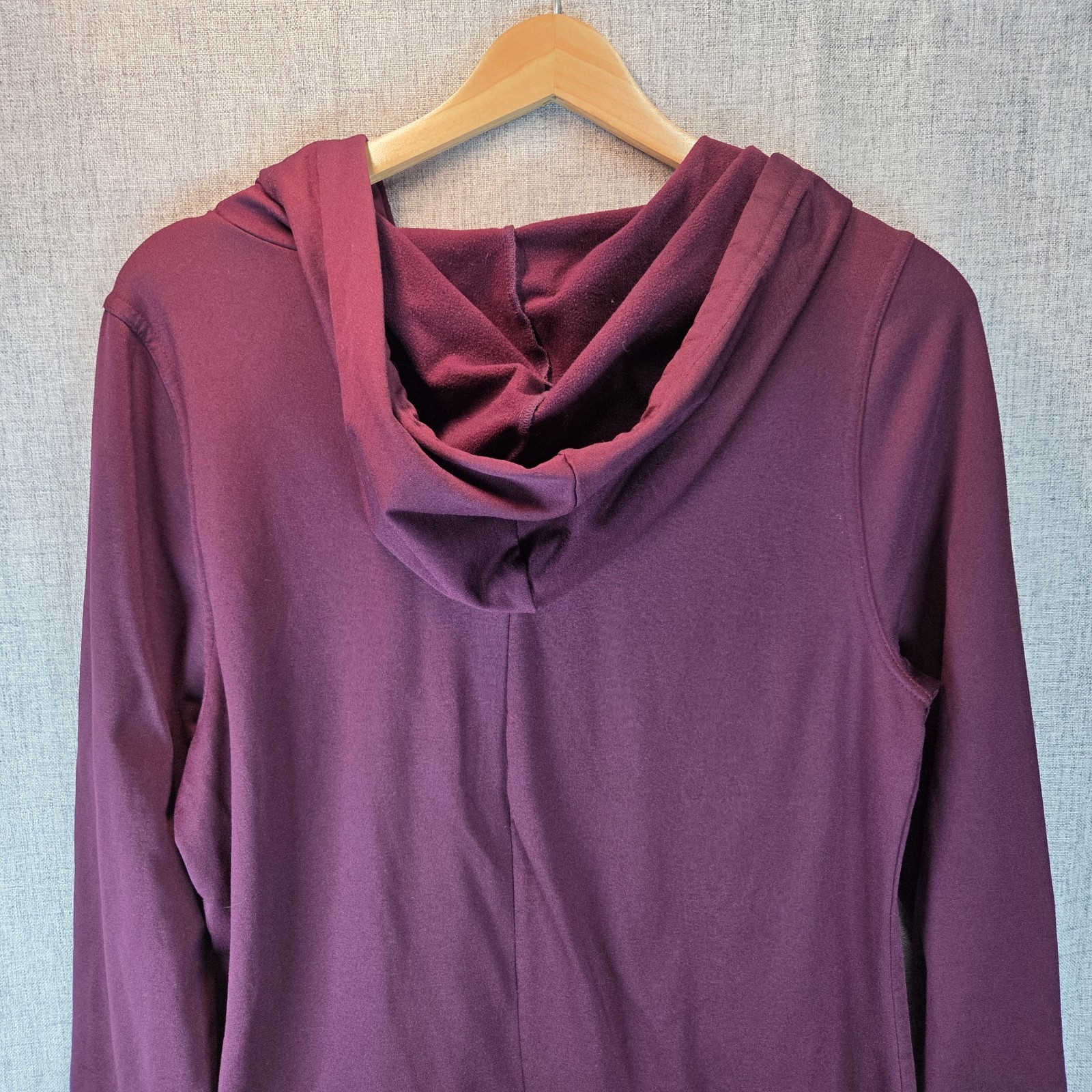 Fabletics Dress Womens Medium Purple Yukon Hoodie Fleece Kangaroo Pocket Sporty