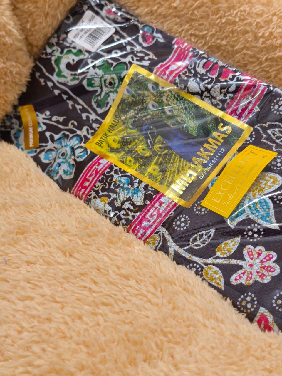 BATEK SARONG IKAT MALAYSIA