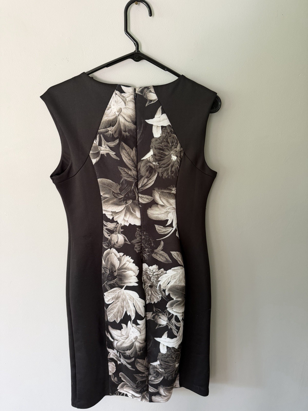 db established 1962 floral pattern black sheath dress women’s size 8