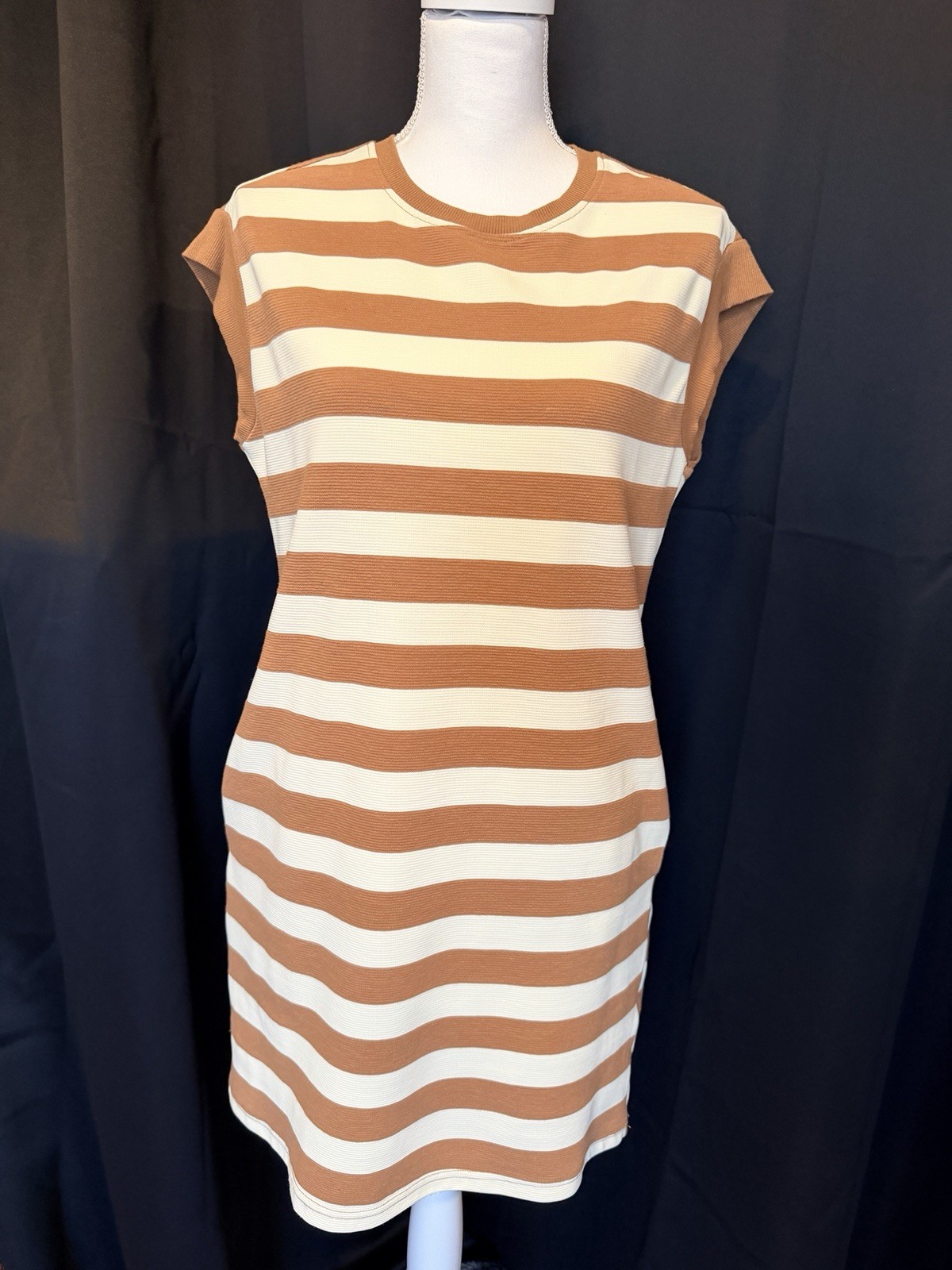 Brown/White Striped Knit Shift Dress Crew Neck Cap Sleeve Stretch Pullover S