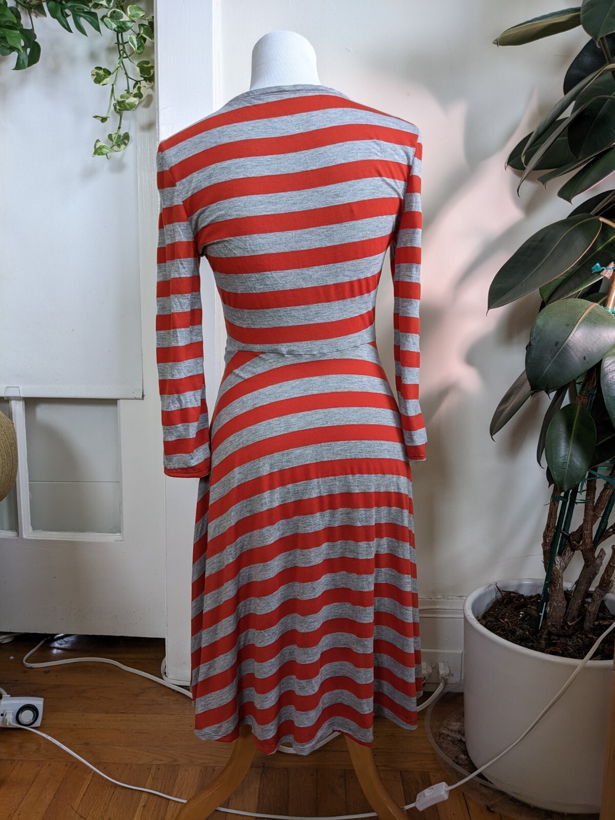 bright red / heather gray striped gathered bust long sleeve rayon dress knit