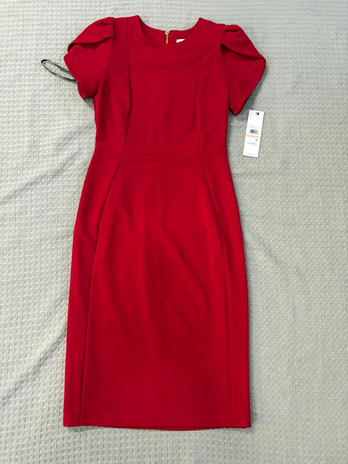Calvin Klein Women’s Red Tulip Sleeve Sheath Dress Gold Zip Knee Length Sz 2