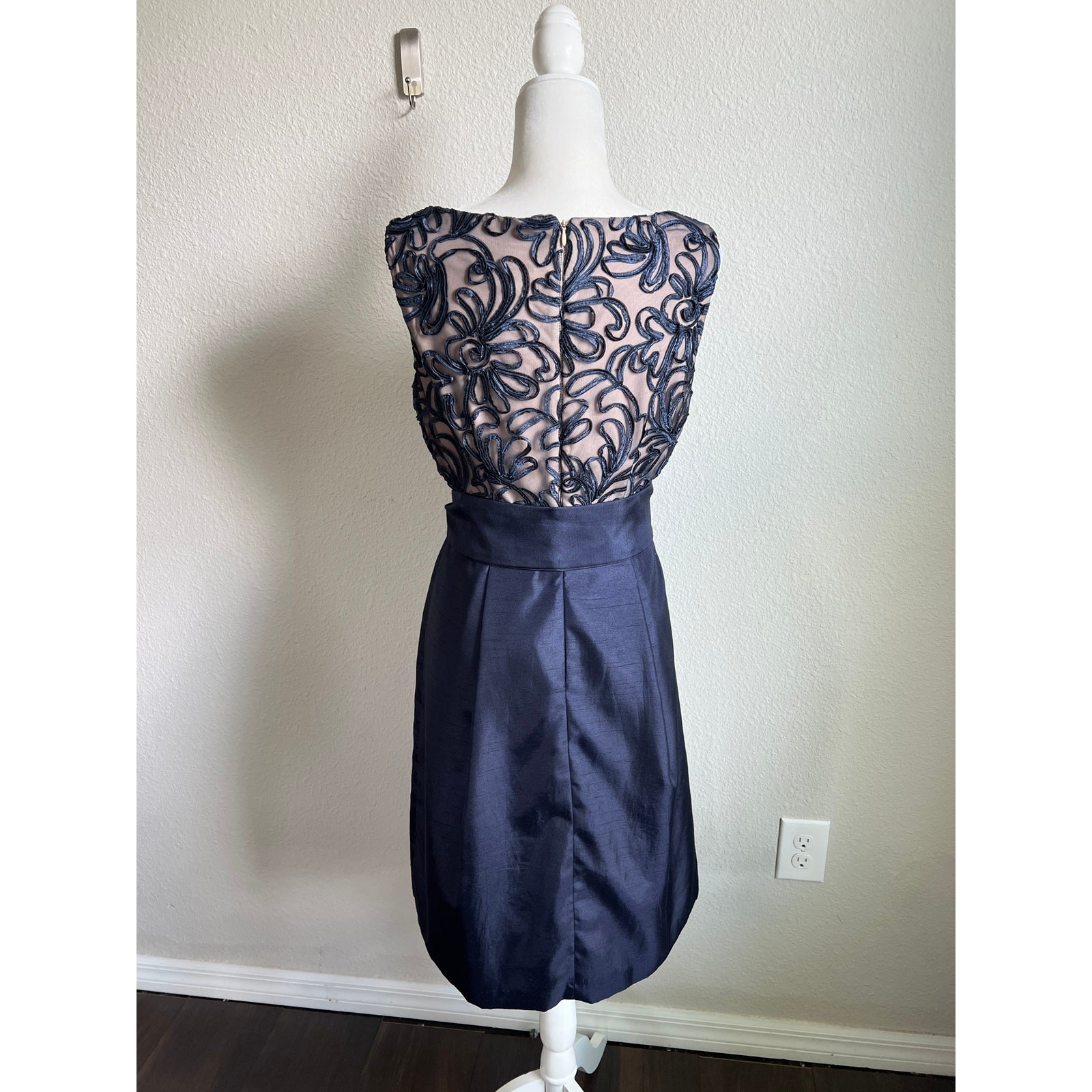 J Howard Navy Blue Scroll Pleated Belted Knee Length Formal Party Dress Womens 8