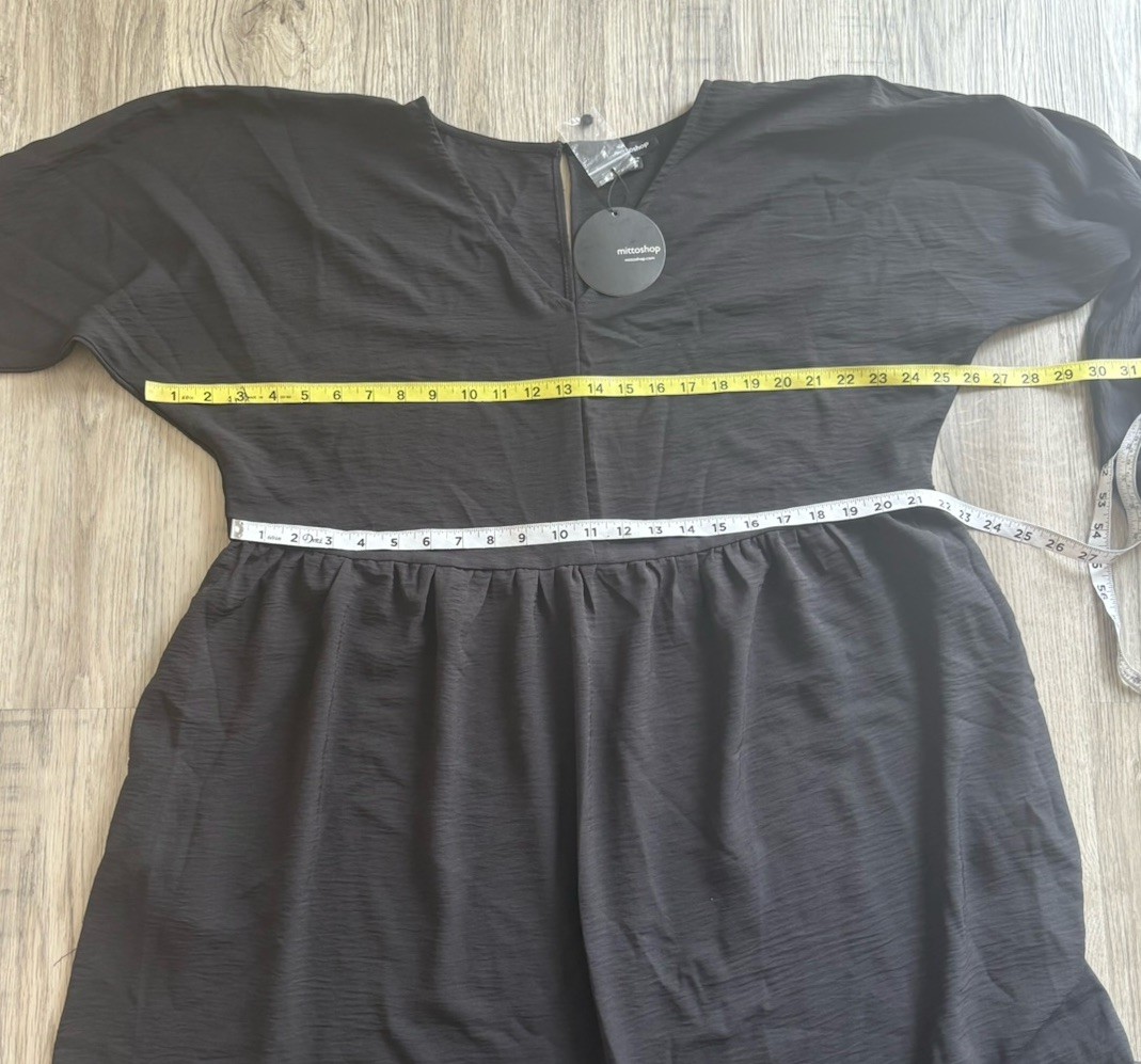 Mittoshop The Stevie Botique Long Sleeve Black Dress Size Medium NWT