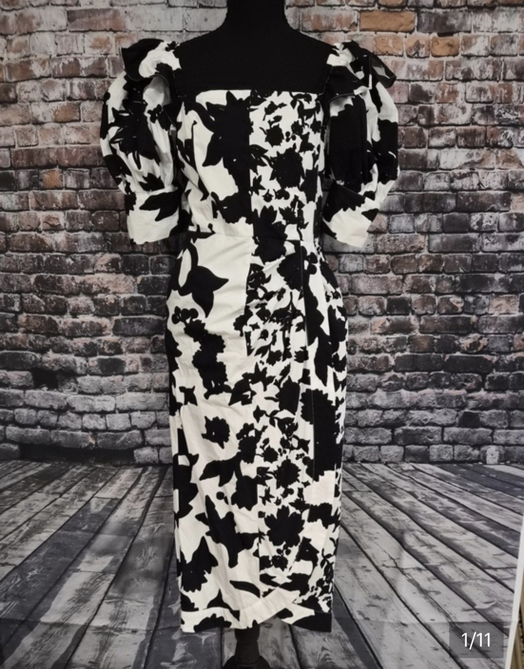 Christopher John Rogers Black/White Floral Square Neck Smocked Puff Midi 6