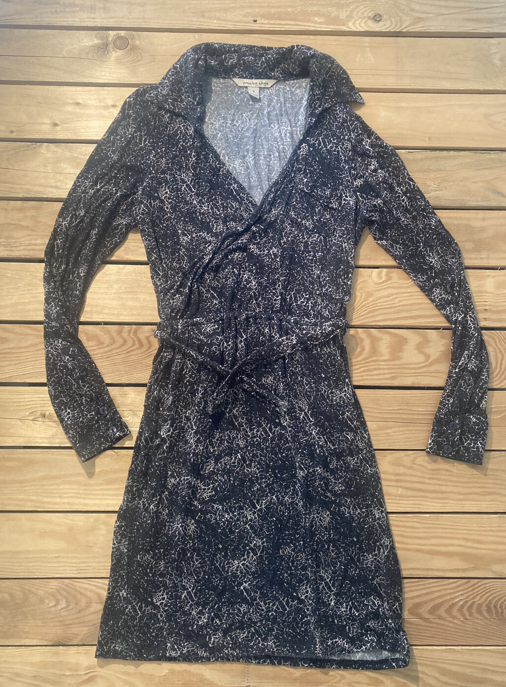 Presley skye Women’s Long Sleeve Knee Length Dress Size S Black White G4