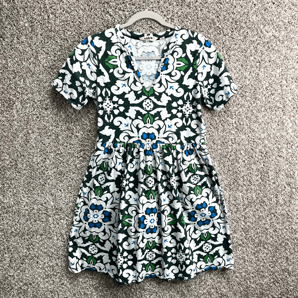 Boden Dress Women’s 6 Easy Notch Neck Jersey Green & White Patterned Mini