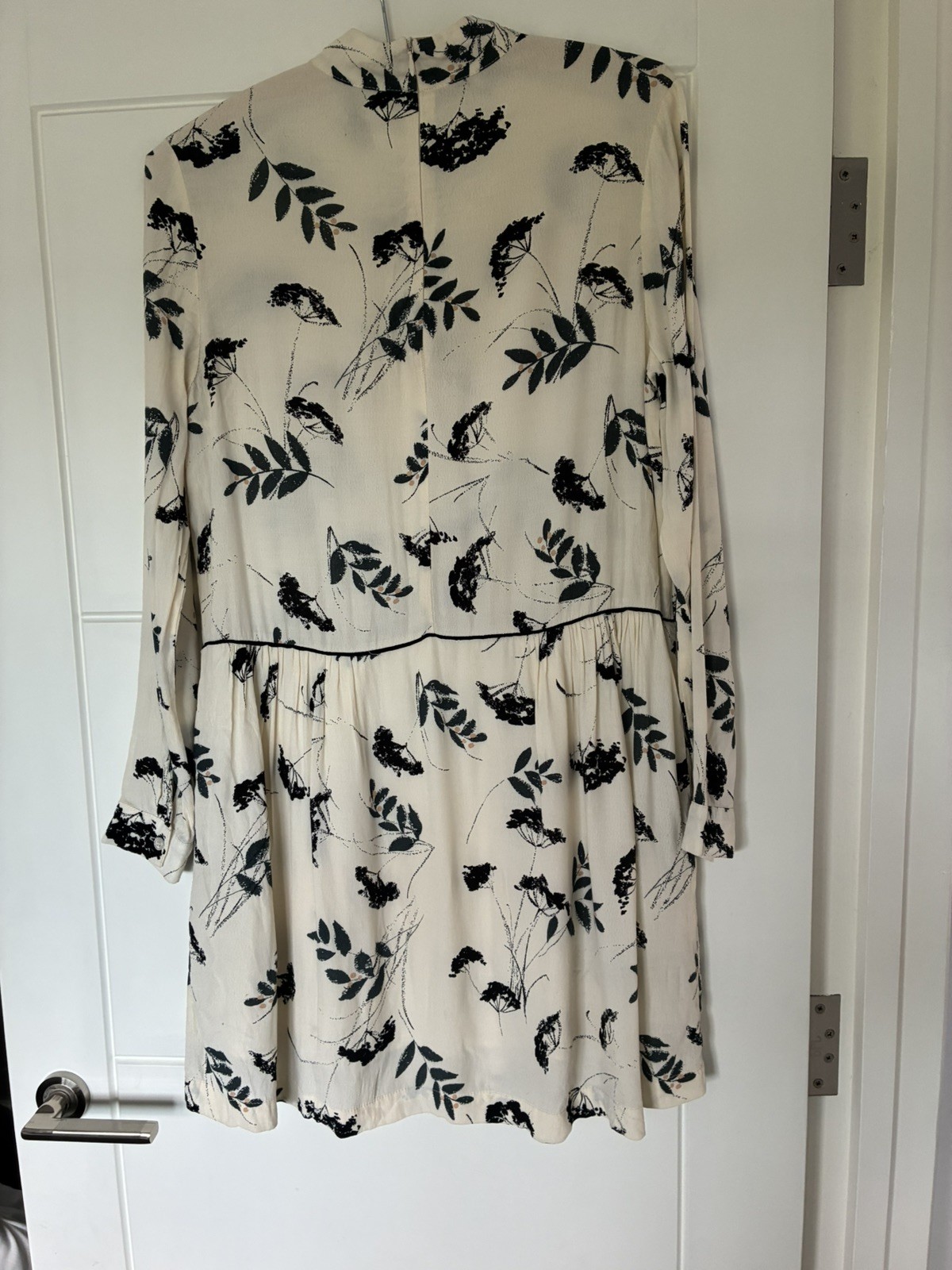 Ganni Floral Cream Black Short Mini Dress Size 8 36 Cottagecore Scandi chic