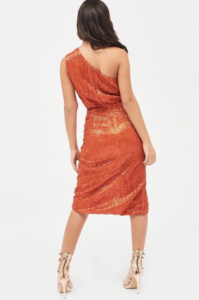 Lavish Alice – Pleated Sequin Cut Out Ruched Side Midi Dress in Orange (US 10)