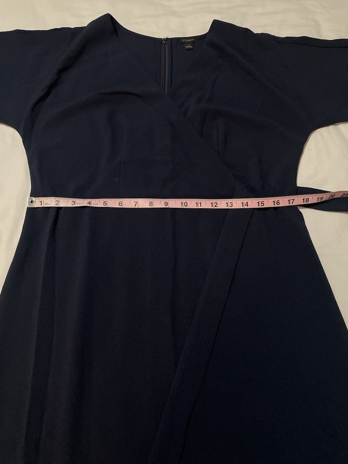 Ann Taylor Factory Navy Solid V-Neck Wrap Dress Short Sleeve Tie, Sz M