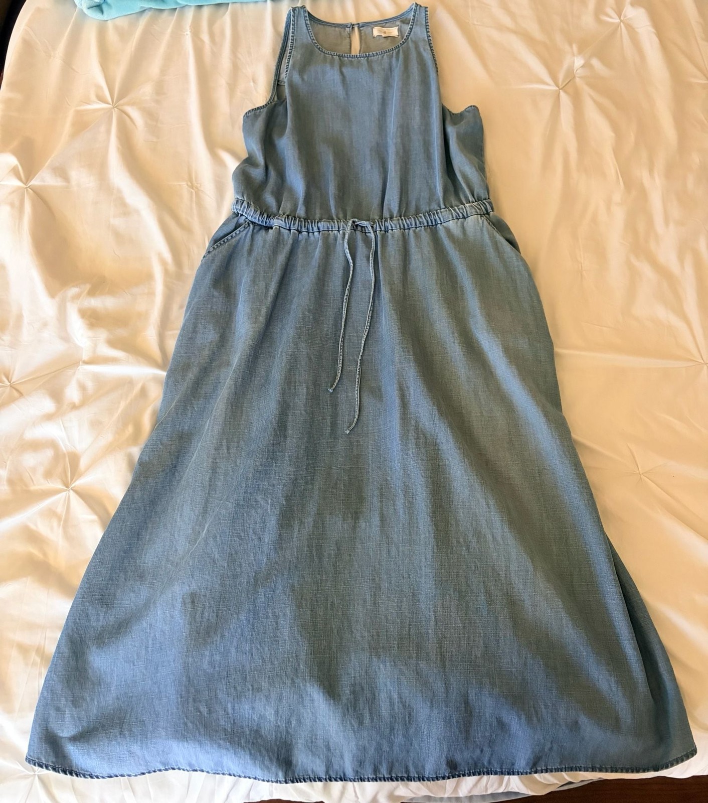 Lou & Grey Sleeveless Chambray Denim Midi Dress with Cutout Back