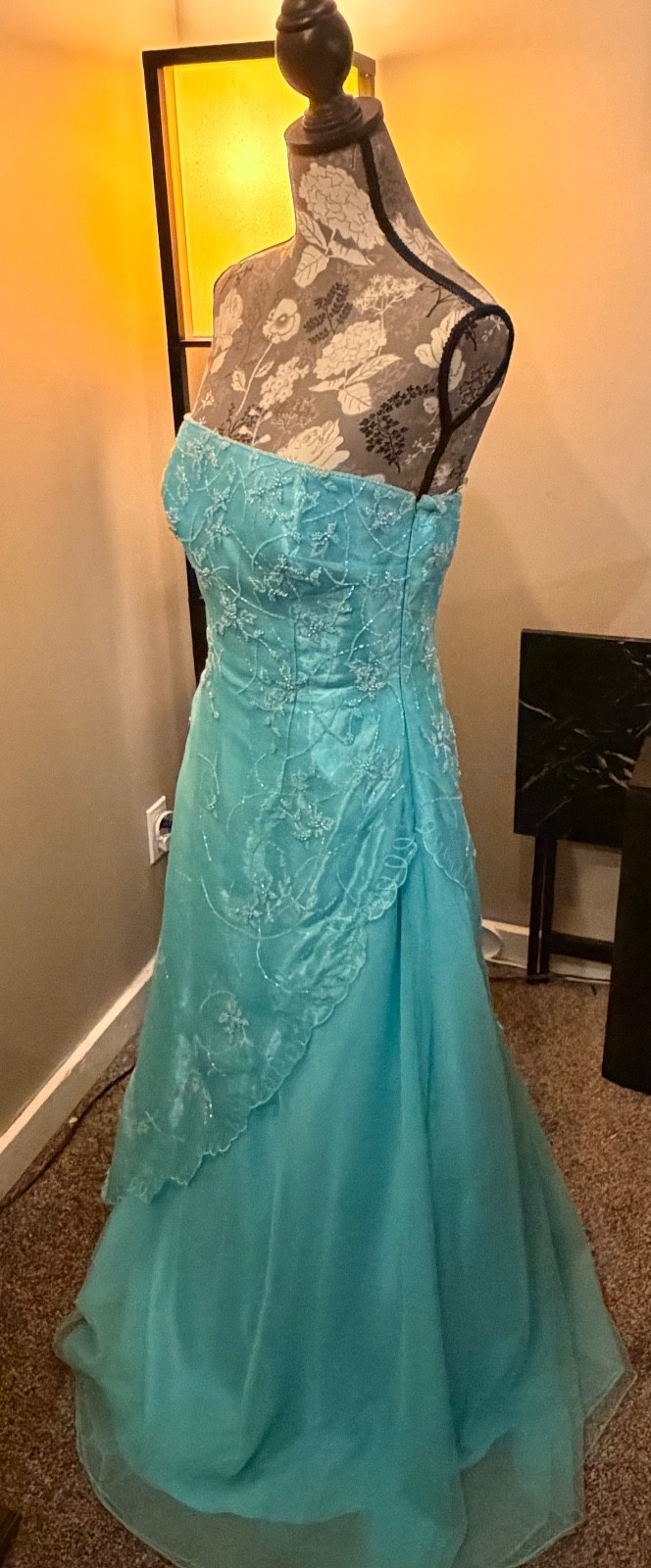 aqua prom dress size 12, halter, strapless, petticoat included, garment bag