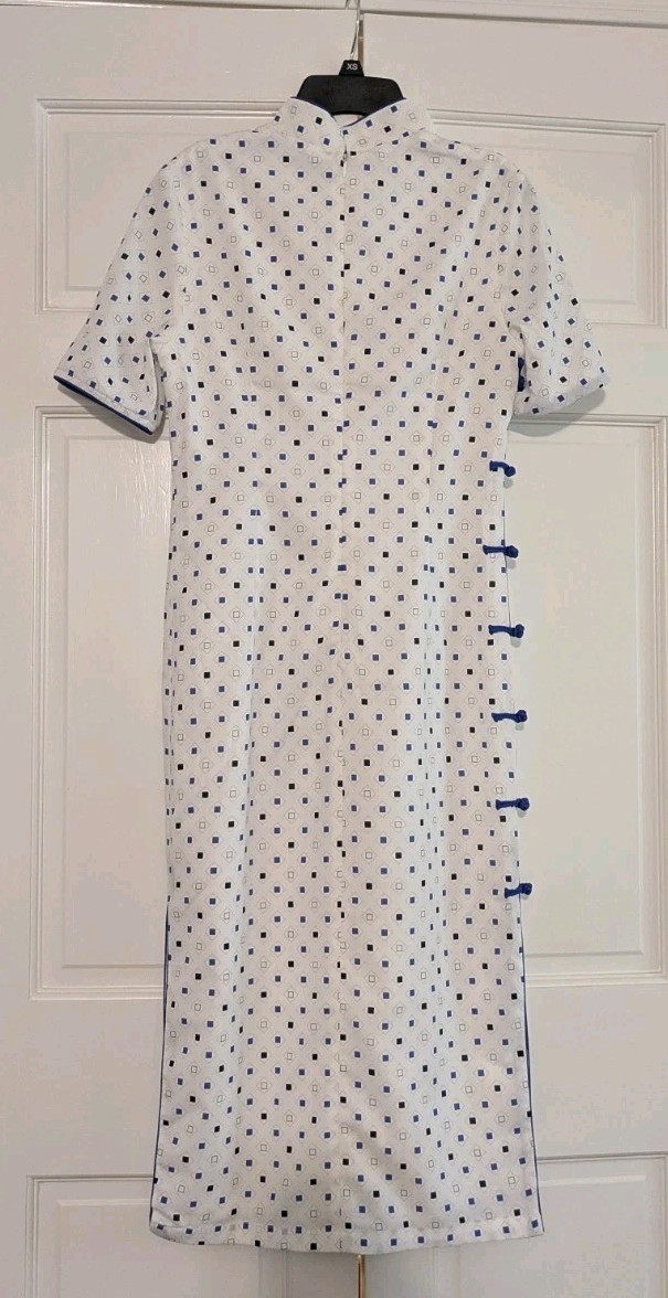 ​💎 Geometric Blue & White Modern Qipao / Cheongsam with Mandarin Collar Button