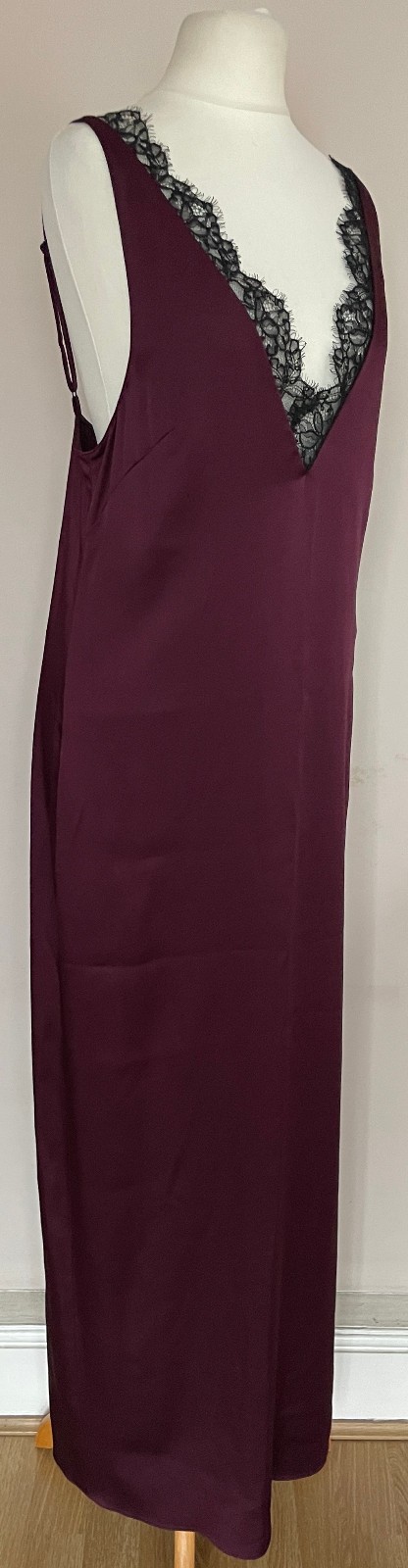 STELLA McCARTNEY burgundy lace-trimmed satin slip dress IT38, UK8/10, US4/6