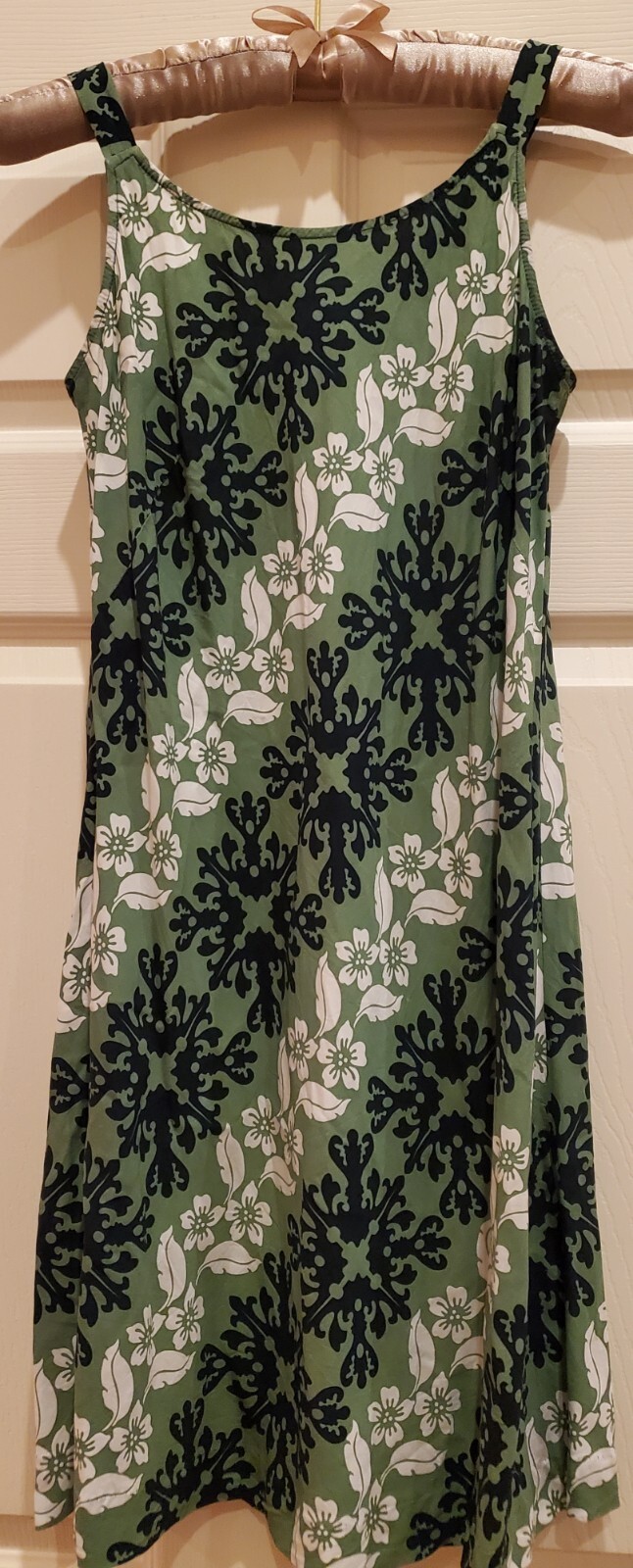 Bishop St Apparel Hawaiian Tank Dress Green Black Floral – SMALL