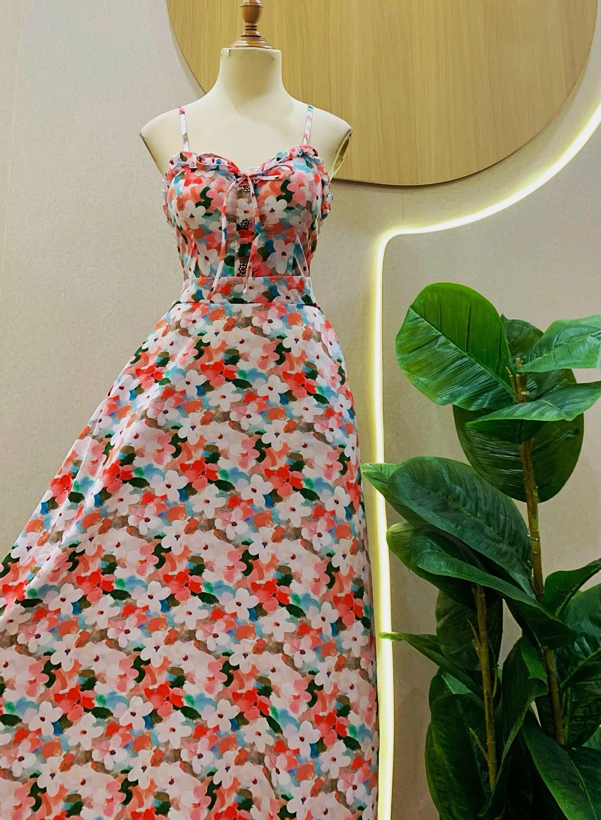 Women’s Floral Sweetheart A-Line Maxi Dress Spaghetti Straps mango silk fabric