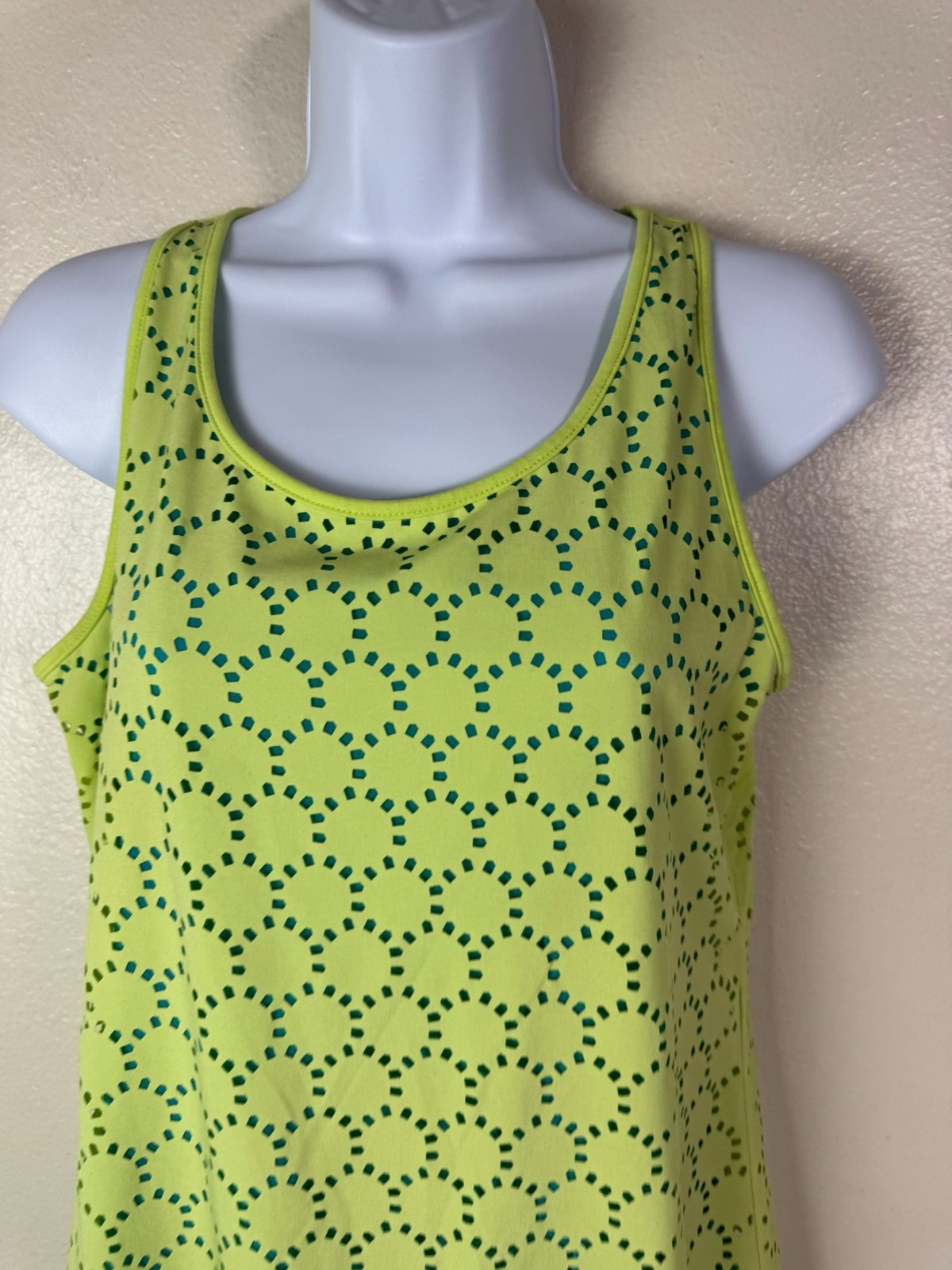 Tittle Nine Green Sleeveless Laser Cut Scalloped Hem Dress Size Small Lightweigh