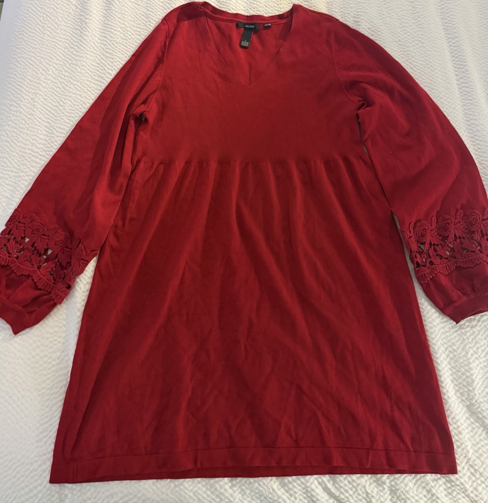 Alfani Women’s Red Solid V-Neck Knit Lace Accent Long Sleeve Tunic dress L