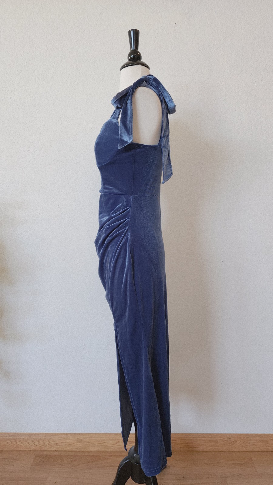 New Anthro Maxi Dress Size Medium Blue Velvet Bow Wedding Bridal Garden Classic